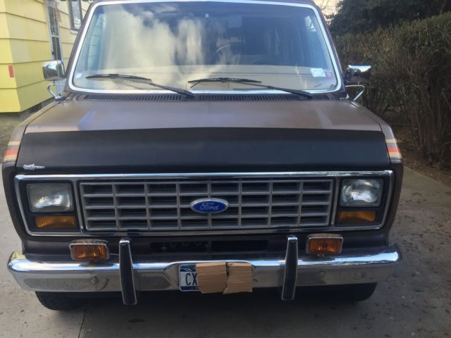1990 Black Ford Luxury Van Standard Passenger Van