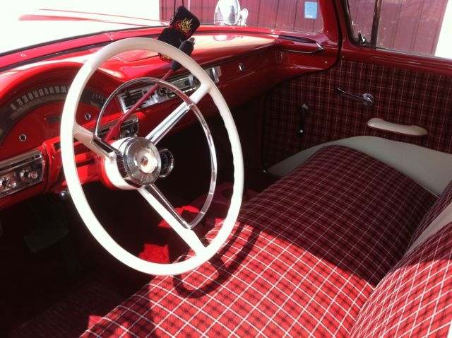 1946 Blue Ford Deluxe Wagon