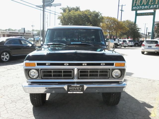 1977 Ford F-250 Pickup Truck