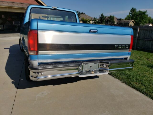 1993 Blue Ford F-150 Extended Cab Pickup