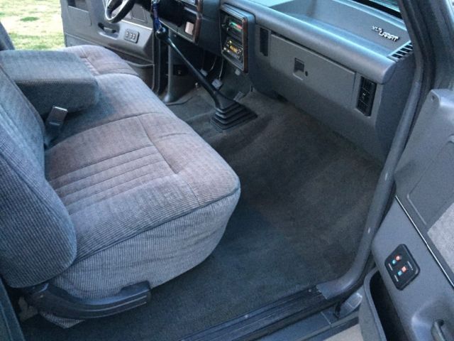 1990 Graphite Ford F-150 Standard Cab Pickup