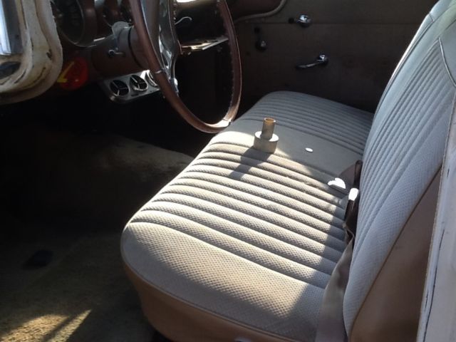 1959 White Chevrolet Bel Air/150/210