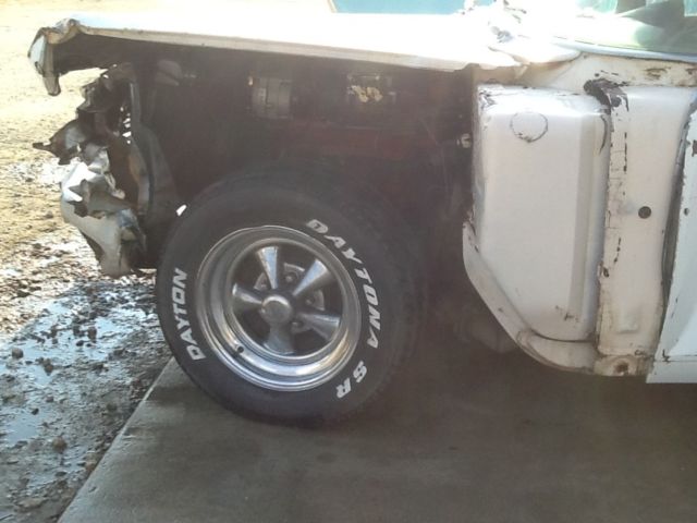 1959 White Chevrolet Bel Air/150/210