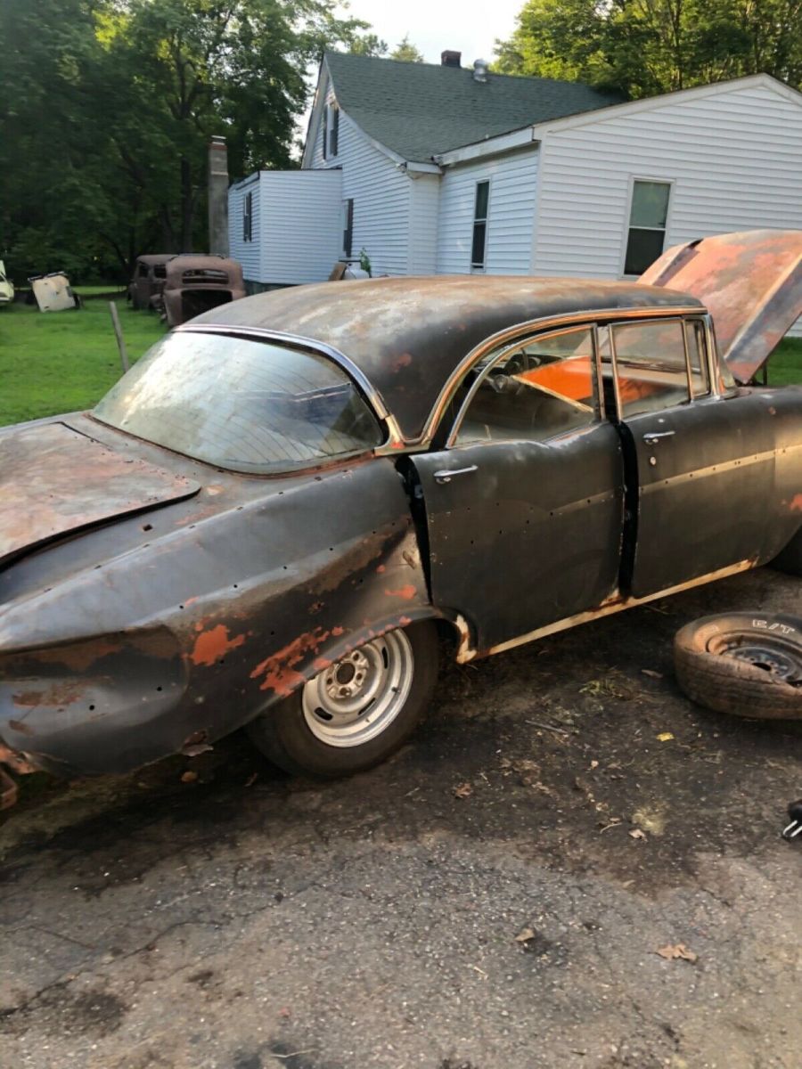 1957 Chevrolet Bel Air/150/210 Sedan