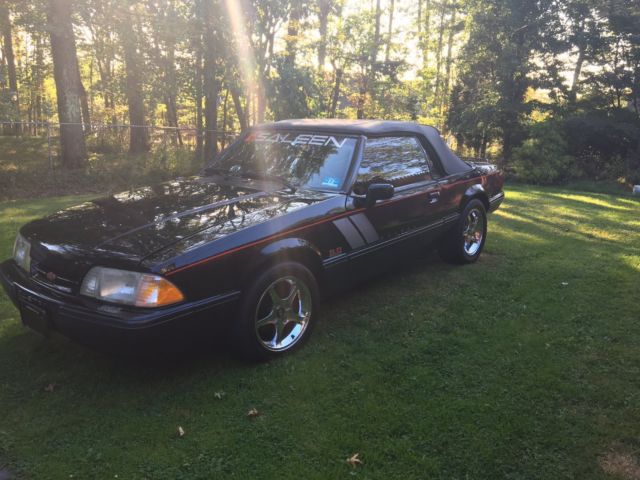 1989 Black Ford Mustang Convertible