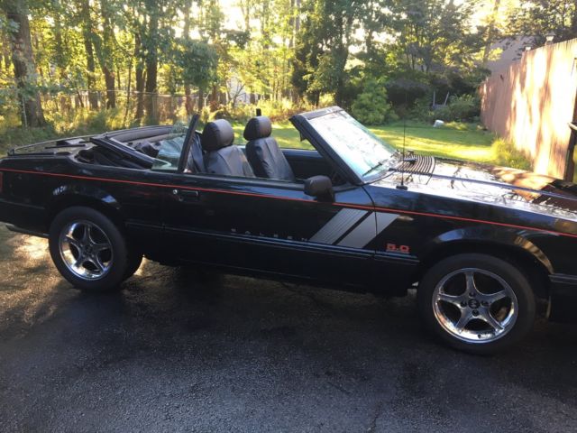 1989 Black Ford Mustang Convertible