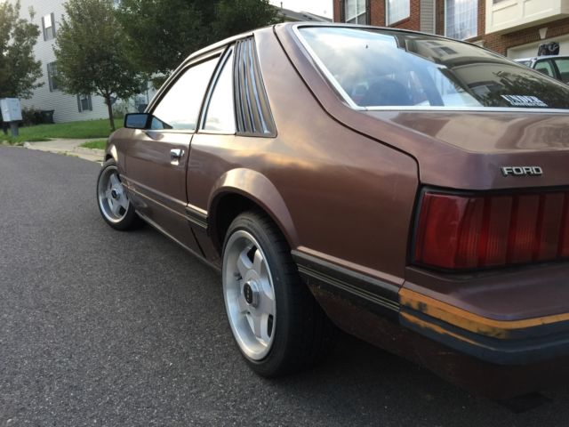 1980 Brown Ford Mustang Hatchback