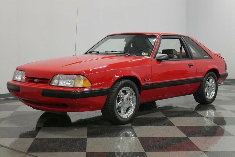 1990 Red Ford Mustang Coupe