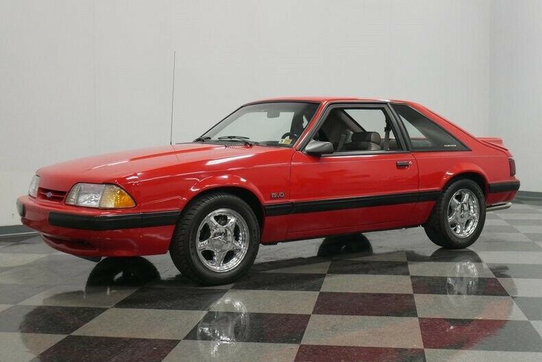 1990 Red Ford Mustang Coupe