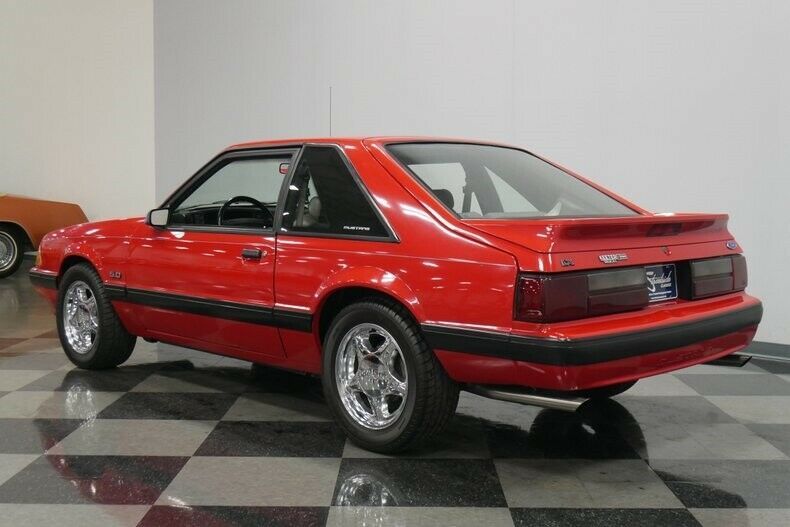 1990 Red Ford Mustang Coupe