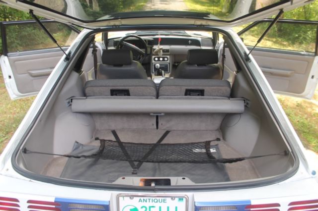 1991 White Ford Mustang Hatchback