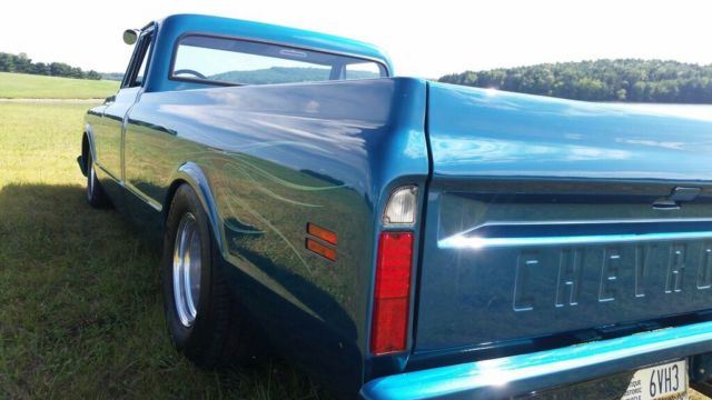1970 dark blue green terquois Chevrolet C-10 truck
