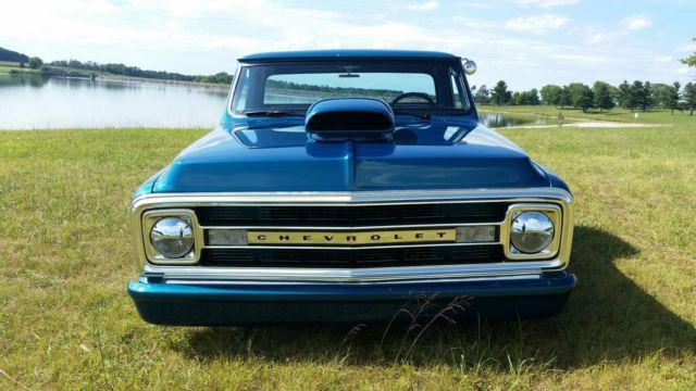 1970 dark blue green terquois Chevrolet C-10 truck