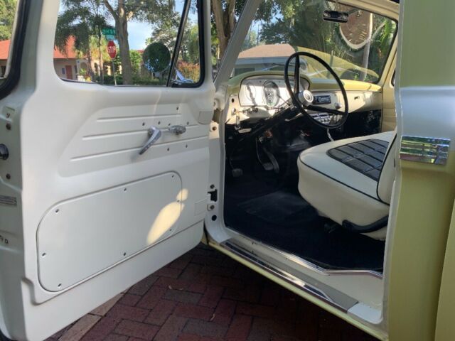 1966 Yellow Ford F-100