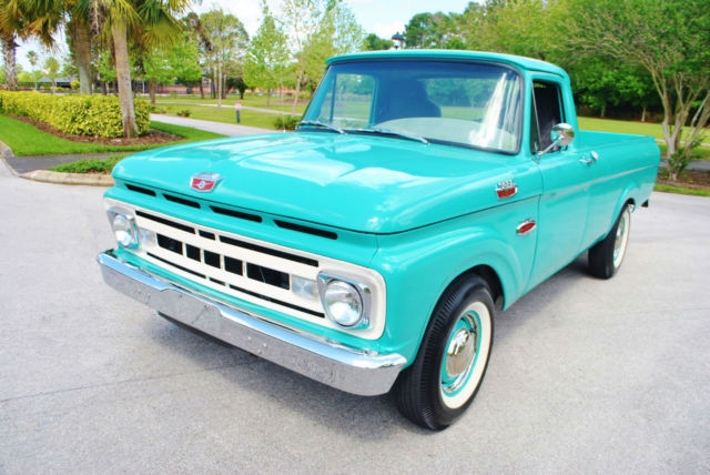 1961 Ford F-100 pickup