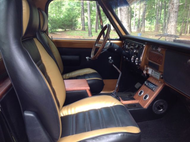 1967 Blue/Gold Chevrolet C-10