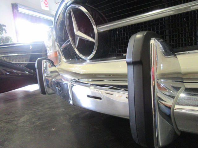 1971 TAN Mercedes-Benz SL-Class Convertible