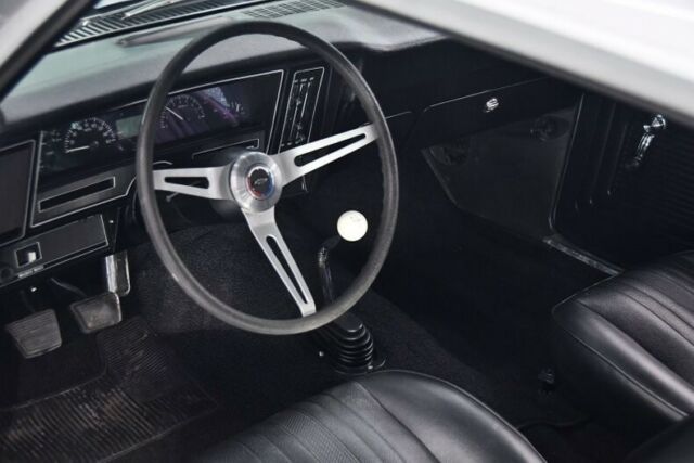 1972 Silver Chevrolet Nova Coupe