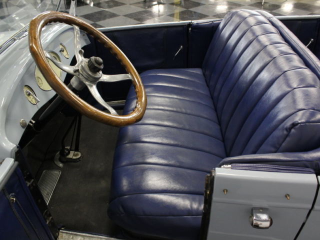 1925 Blue Chrysler Model B-70 Convertible