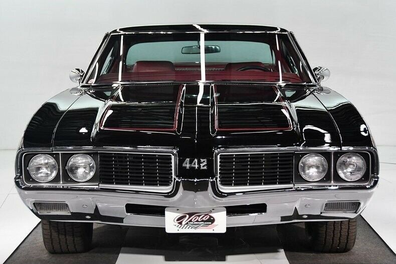 1969 Black Oldsmobile 442 Hardtop