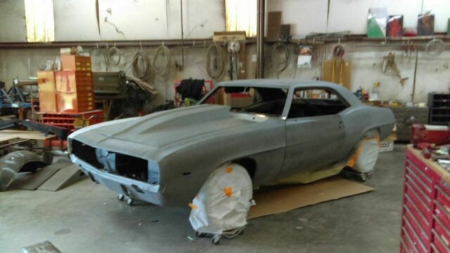 1969 silver metallic/black metallic Chevrolet Camaro Coupe