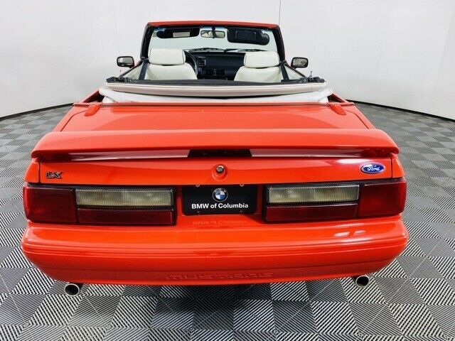 1992 -- Ford Mustang 2D Convertible
