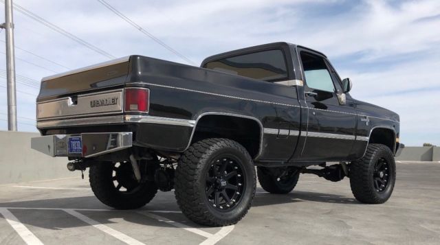 1985 Black Chevrolet C-10