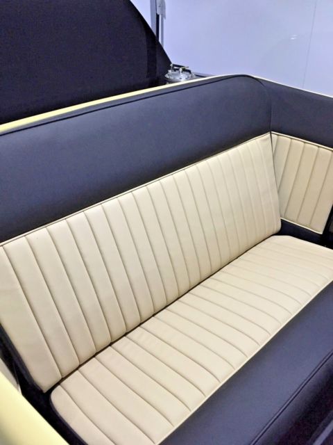 1932 Black/Tan Ford Roadster Coupe