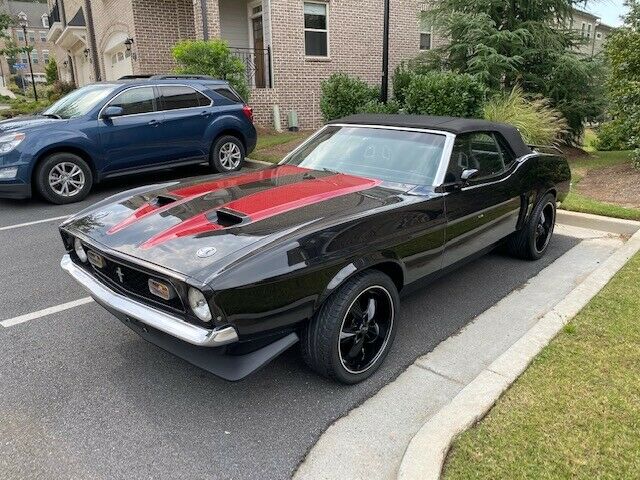 1972 Tuxedo Black Metallic Ford Mustang Convertible
