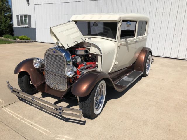 1929 Two Tone Ford Model A Sedan