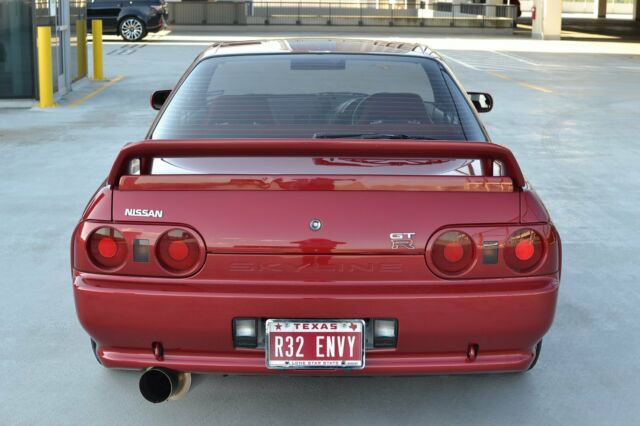 1992 Red Nissan GT-R Coupe