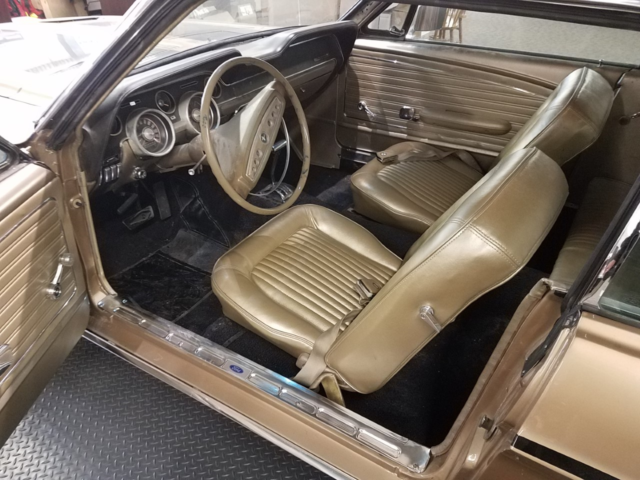 1968 Gold Ford Mustang