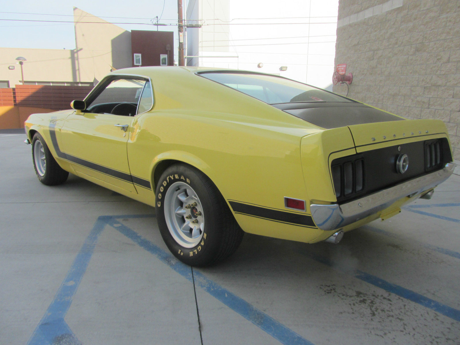 1970 Yellow Ford Mustang Fastback