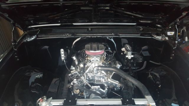 1986 Black Chevrolet C-10 Short box