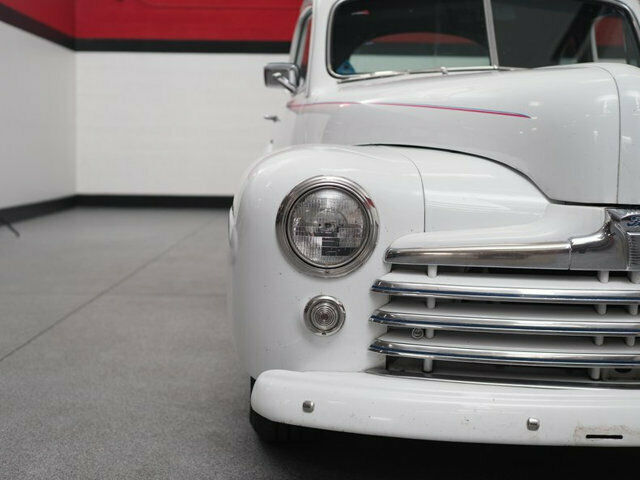 1947 White Ford Club