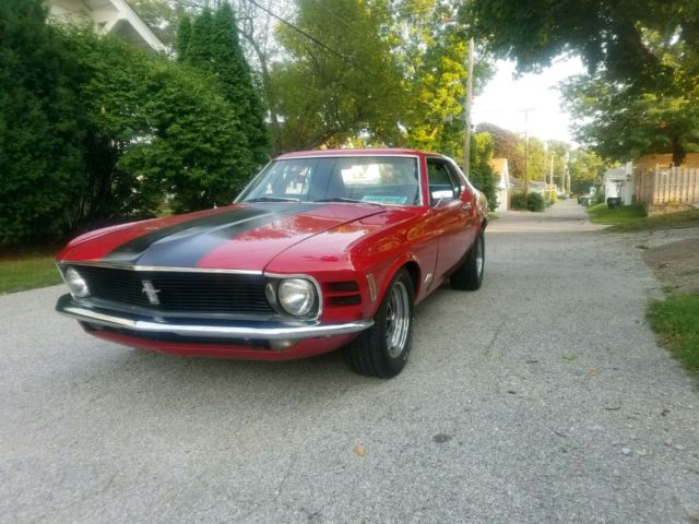1970 Red Ford Mustang