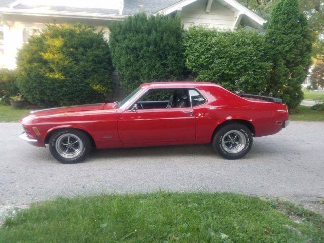 1970 Red Ford Mustang