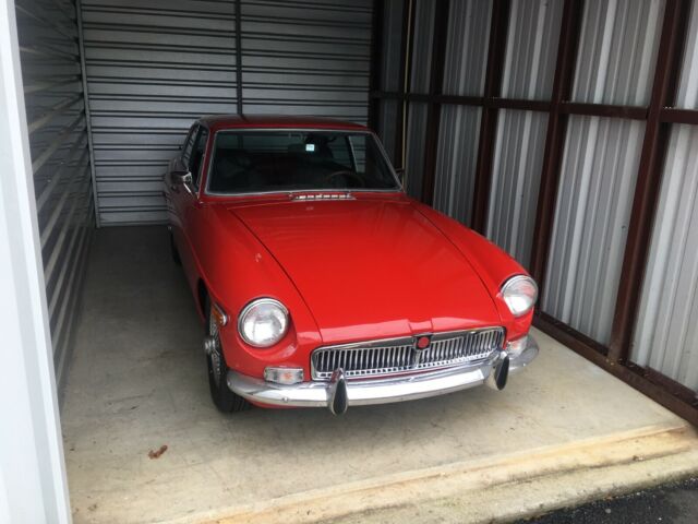 1974 Red MG MGB GT Coupe