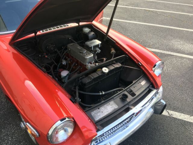 1974 Red MG MGB GT Coupe