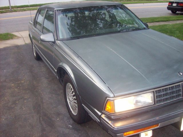 1987 Silver Oldsmobile Ninety-Eight Sedan
