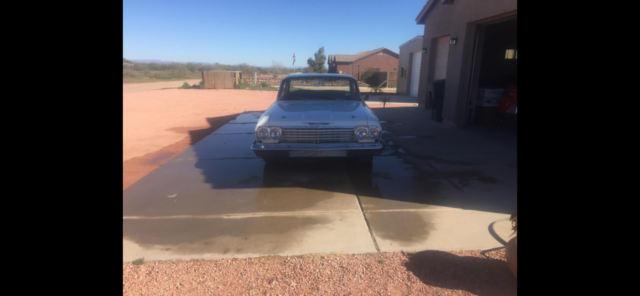1962 White Chevrolet Impala Coupe
