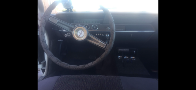 1962 White Chevrolet Impala Coupe