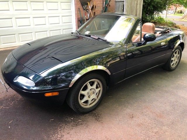 1995 Navy Blue Mazda MX-5 Miata 2 Door Convertible