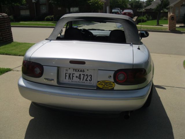 1992 Silver Mazda MX-5 Miata Convertible