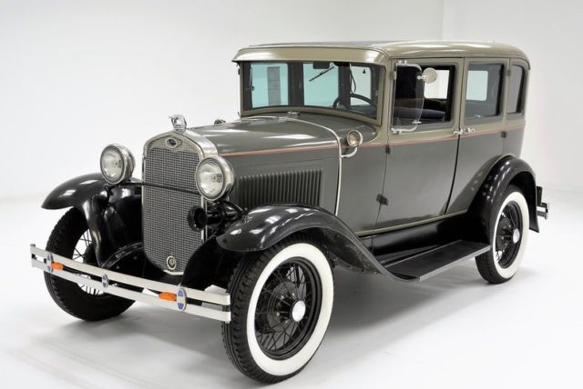 1930 Green Ford Model A Sedan