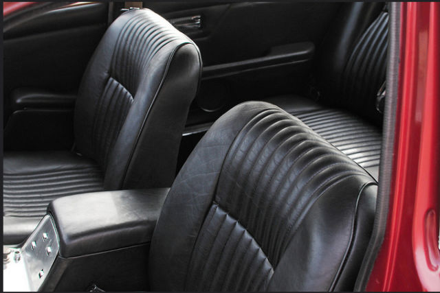 1973 Burgundy Jaguar XJ6 Sedan