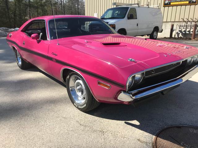 1970 Pink Dodge Challenger Coupe
