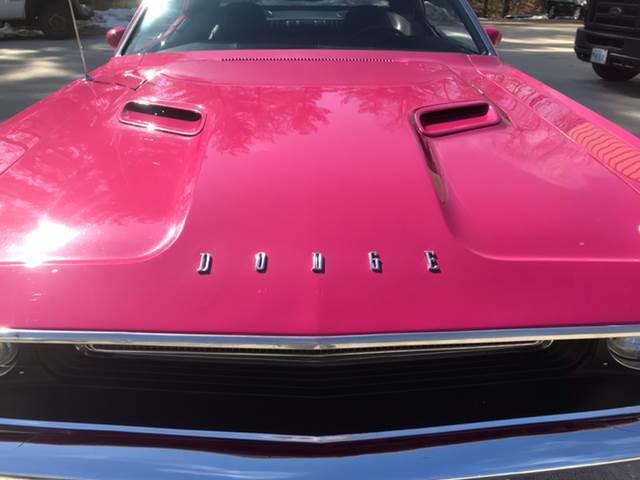 1970 Pink Dodge Challenger Coupe