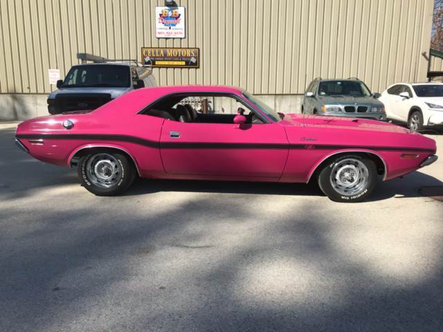 1970 Pink Dodge Challenger Coupe