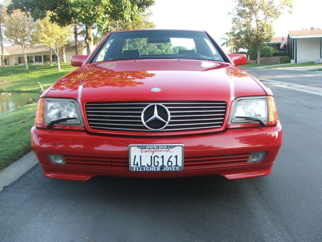 1991 Red Mercedes-Benz 500-Series Convertible